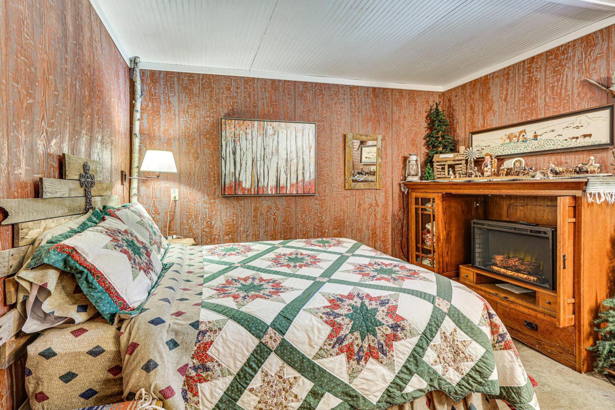 Historic Keystone Cabin Near Mount Rushmore! Екстериор снимка